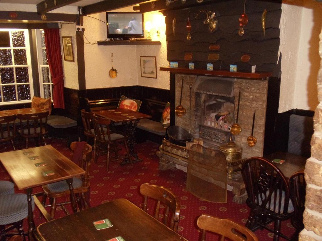 The Angel Inn Алстон Экстерьер фото